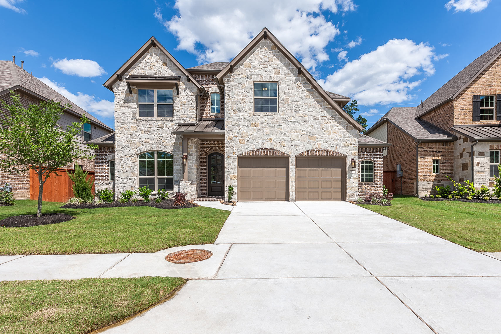 25233_Forest_Ledge_Dr-31